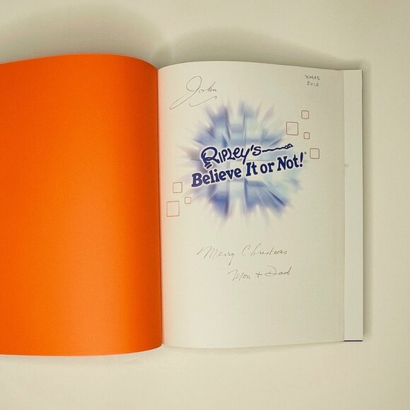 Hardcover Book - Ripley’s Believe It or Not! Book, Download the Weird, Volume 9 - Picture 8 of 8